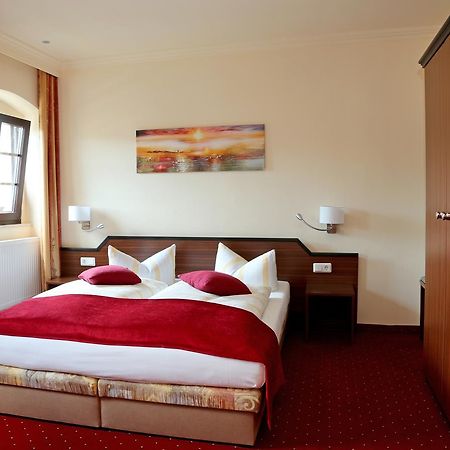 Landhotel Thuermchen Schirgiswalde-Kirschau Екстериор снимка
