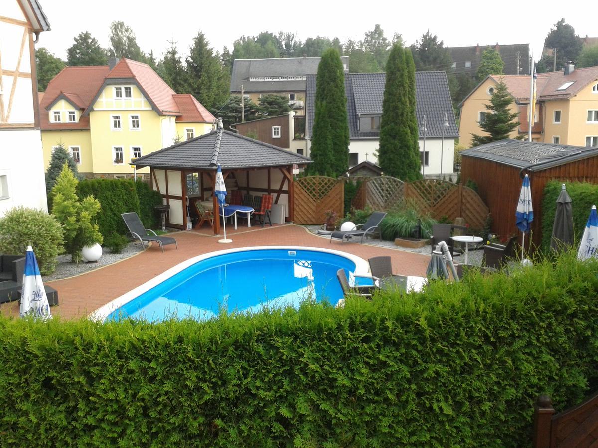 Landhotel Thuermchen Schirgiswalde-Kirschau Екстериор снимка
