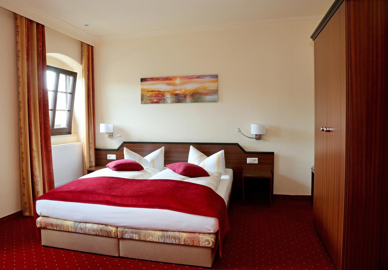 Landhotel Thuermchen Schirgiswalde-Kirschau Екстериор снимка