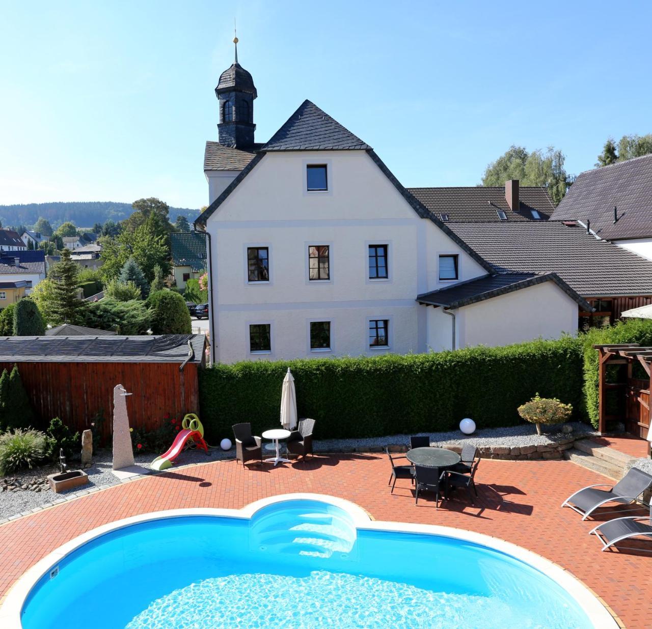 Landhotel Thuermchen Schirgiswalde-Kirschau Екстериор снимка